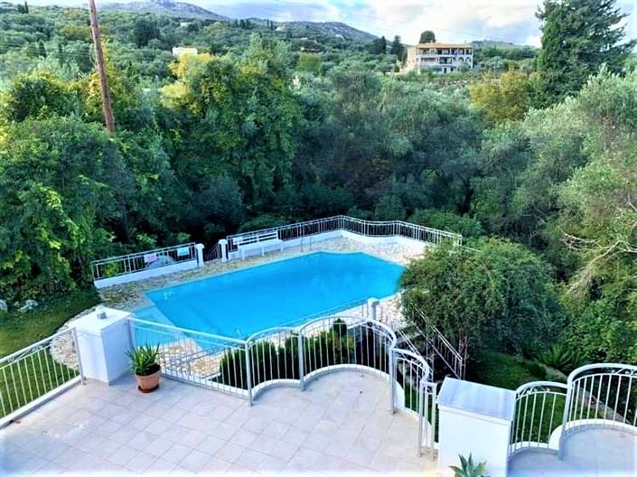 Image No.4-6 Bed Villa for sale