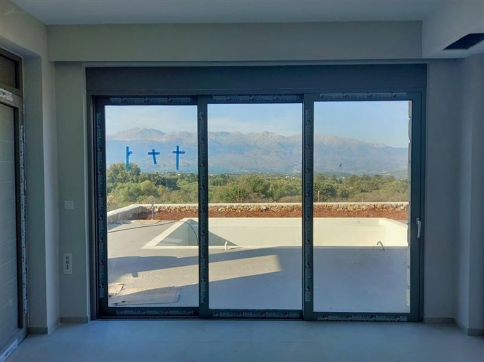 Image No.8-3 Bed Villa for sale