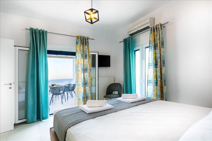 Image No.11-2 Bed Property for sale