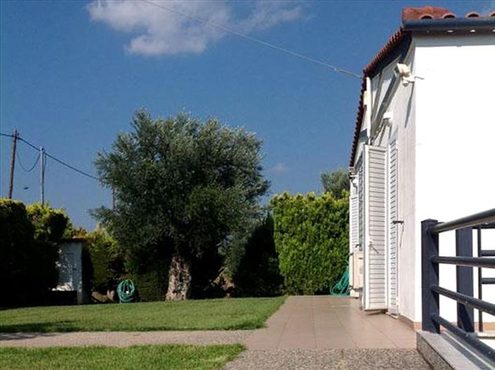 Image No.5-4 Bed Property for sale