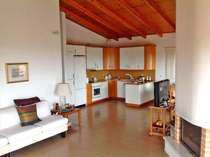 Image No.9-4 Bed Property for sale