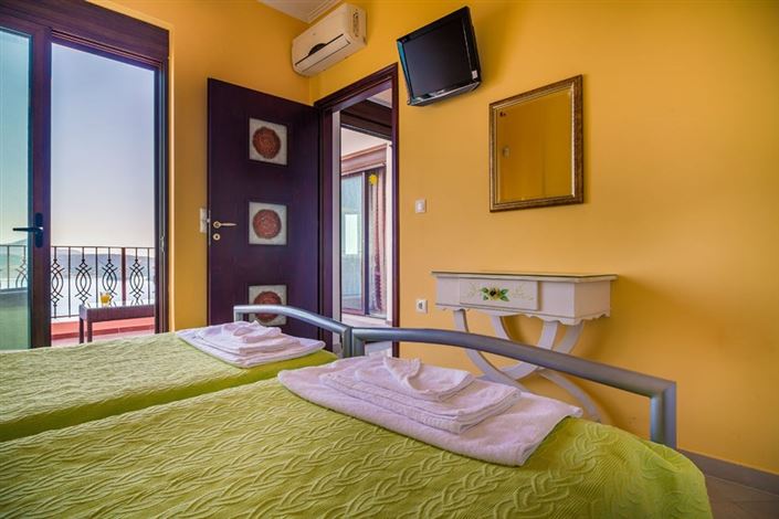 Image No.39-3 Bed Villa for sale