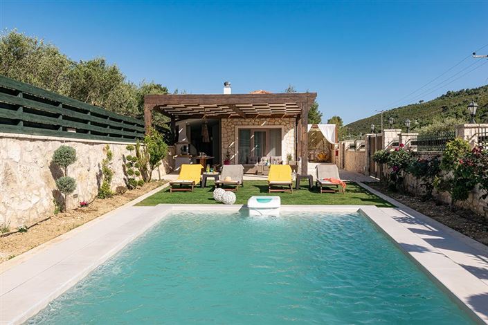 Image No.26-2 Bed Villa for sale