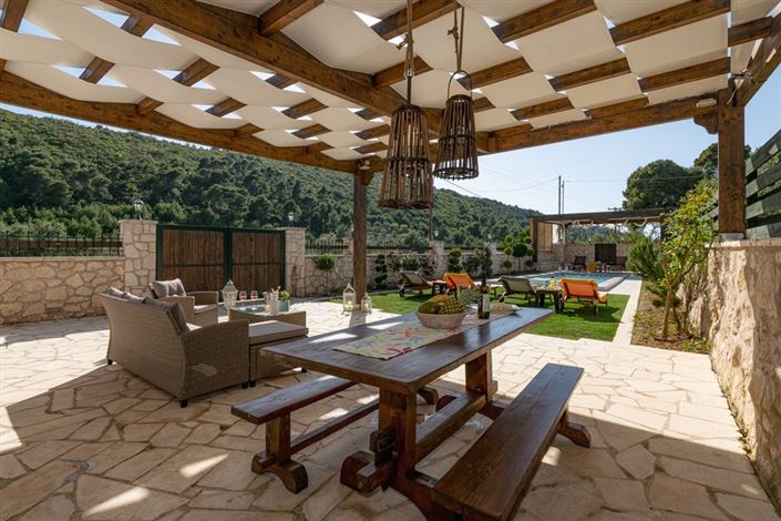 Image No.30-2 Bed Villa for sale