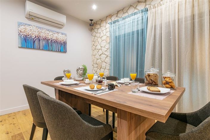 Image No.50-2 Bed Villa for sale