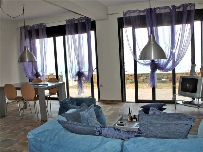 Image No.9-2 Bed Property for sale