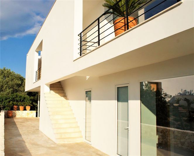 Image No.19-4 Bed Villa for sale