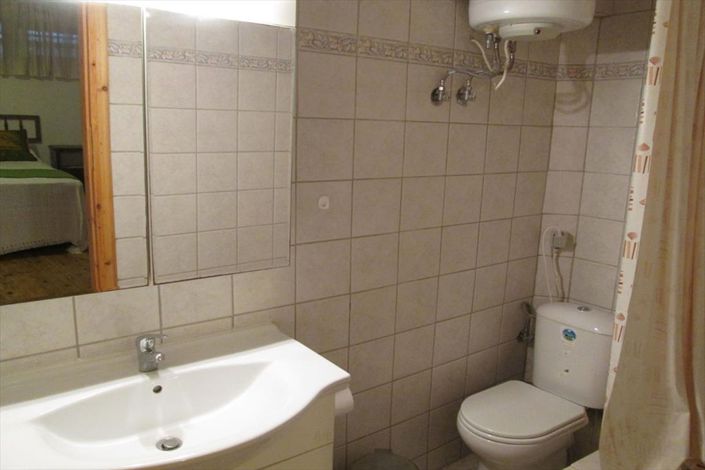 Image No.24-4 Bed Property for sale