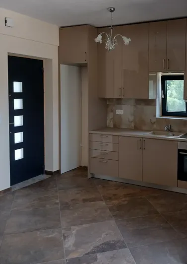 Image No.10-3 Bed Maisonette for sale