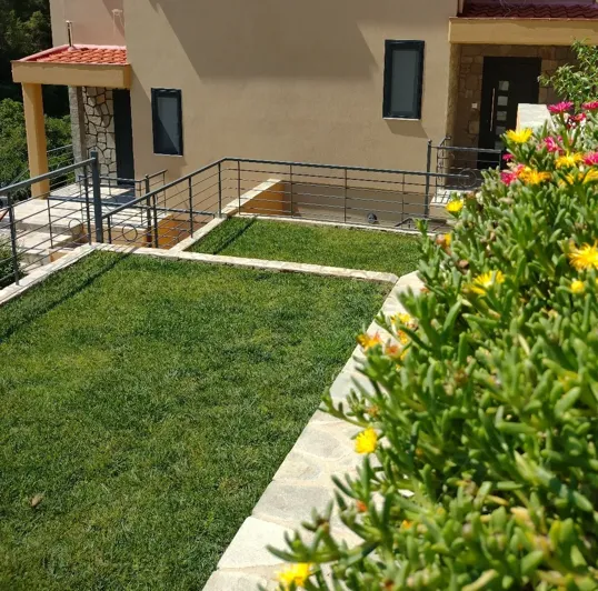 Image No.17-3 Bed Maisonette for sale