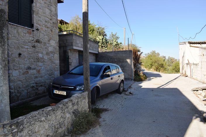 Image No.17-3 Bed Property for sale