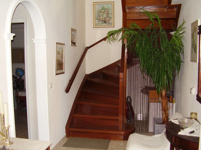 Image No.10-5 Bed Villa for sale