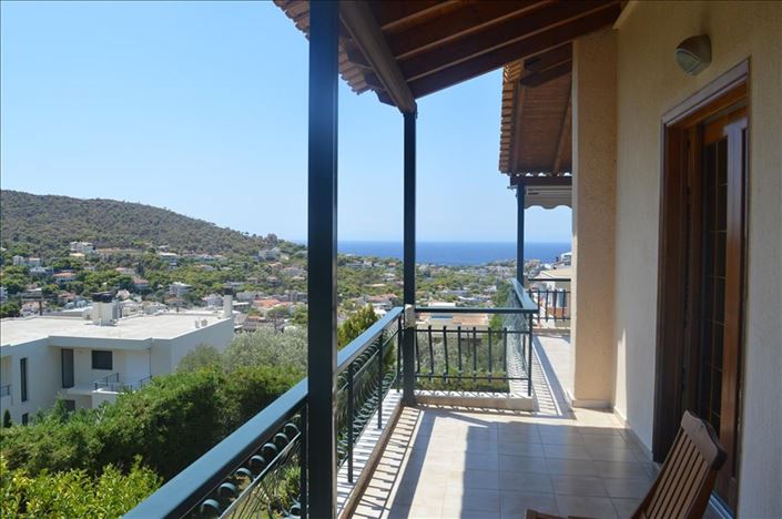 Image No.24-3 Bed Property for sale