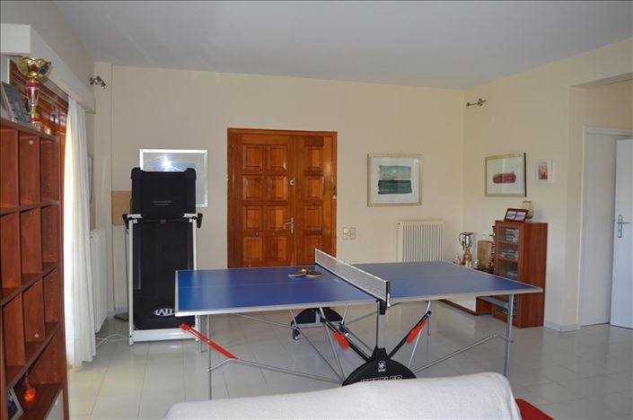 Image No.43-3 Bed Property for sale