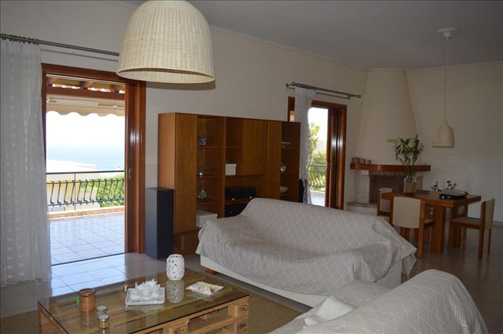 Image No.9-3 Bed Property for sale