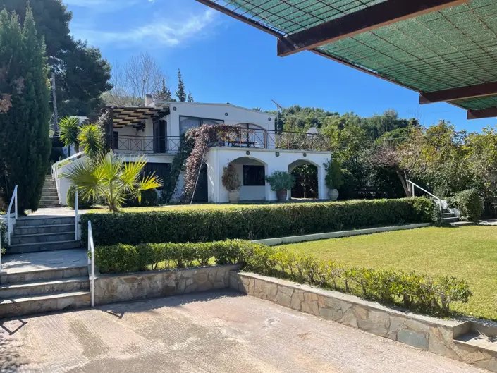 Image No.10-4 Bed House/Villa for sale