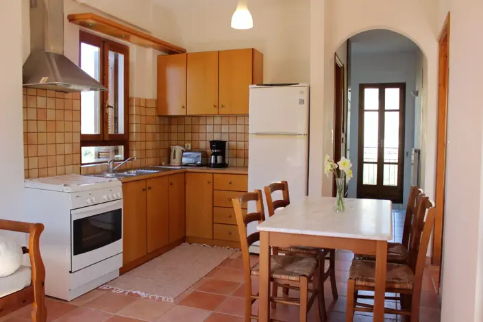 Image No.12-4 Bed House for sale