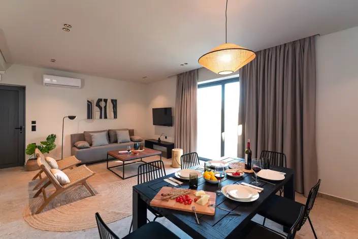 Image No.2-2 Bed House/Villa for sale