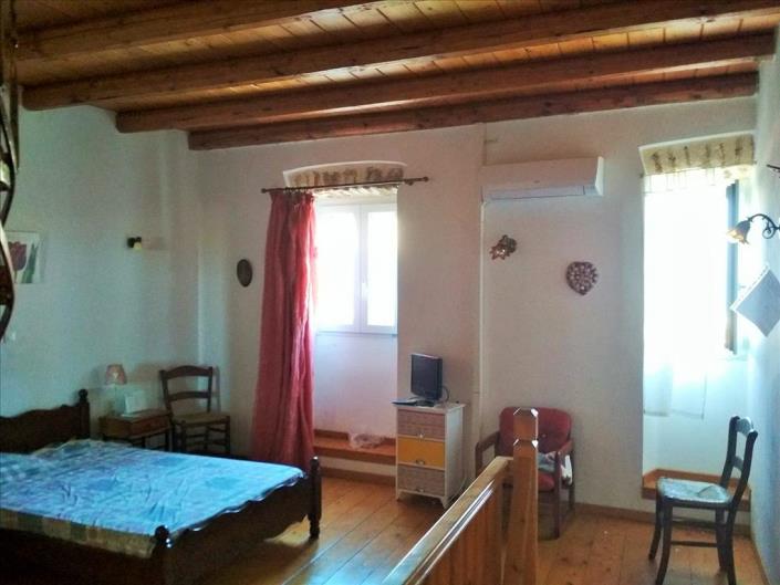 Image No.11-Maison de 2 chambres à vendre à Chlomos