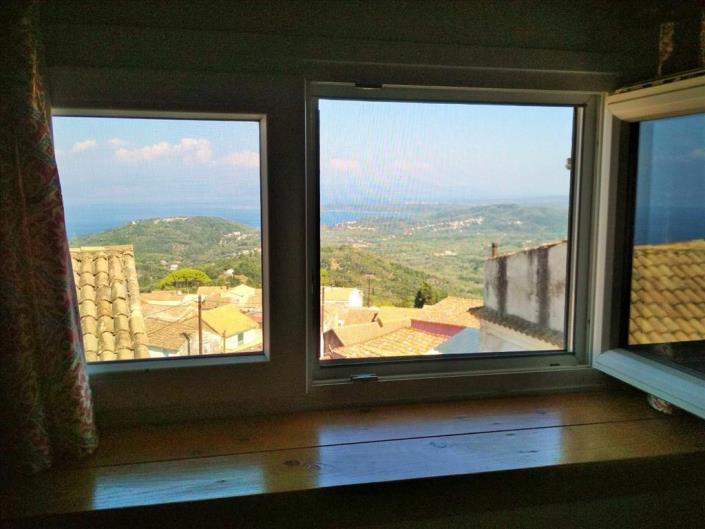 Image No.19-Maison de 2 chambres à vendre à Chlomos