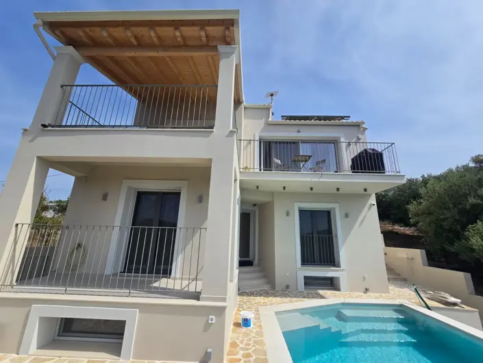 Image No.12-Maison / Villa de 4 chambres à vendre à Agios Georgios