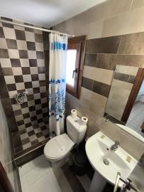 739b8d89-2b2f-48b1-a693-35f17bb5a118