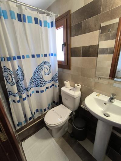 Image No.15-5 Bed Villa for sale