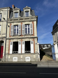 1 - Angers, Property