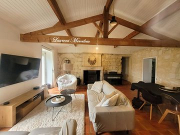 1 - Gironde, House