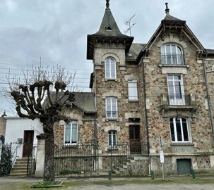 1 - Châteaubriant, Property
