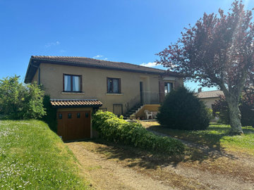 1 - Castelnau-d'Auzan, House