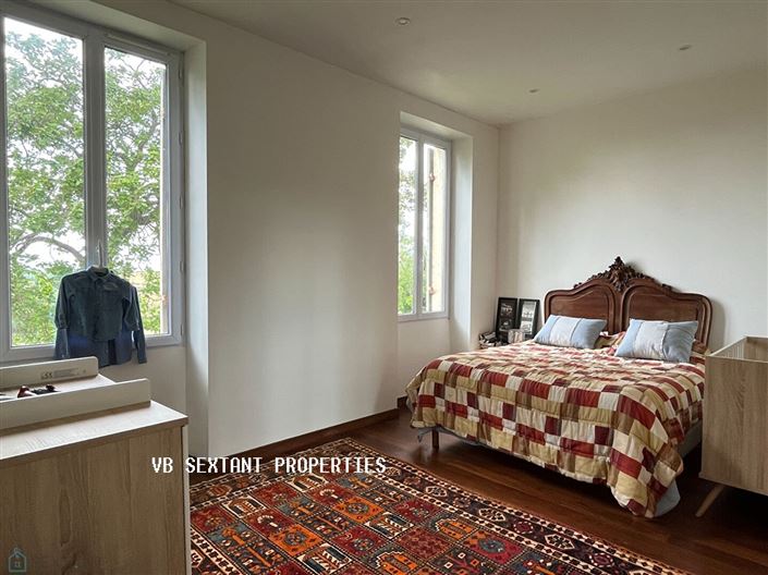 Image No.7-3 Bed Property for sale