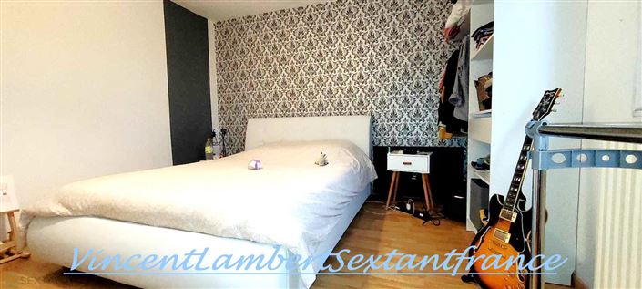 Image No.10-6 Bed Property for sale