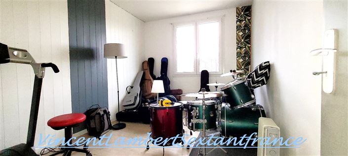 Image No.11-6 Bed Property for sale