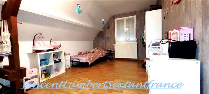 Image No.16-6 Bed Property for sale