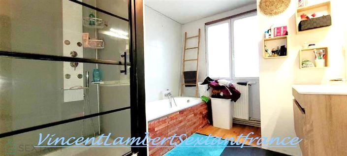 Image No.11-Propriété de 6 chambres à vendre à Mareuil-en-Dôle