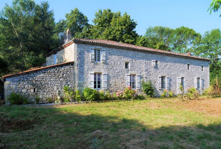 Image No.1-5 Bed Property for sale