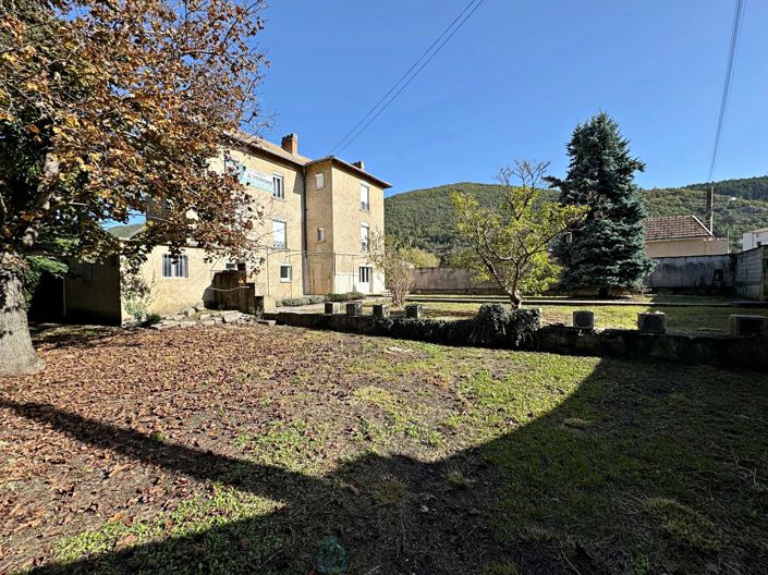 Image No.1-5 Bed Property for sale