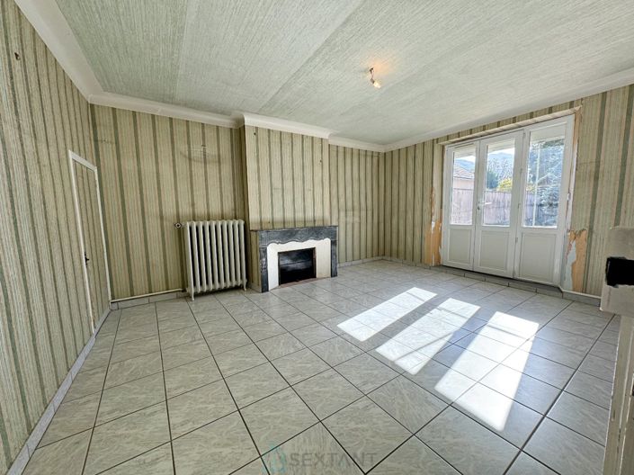 Image No.5-5 Bed Property for sale