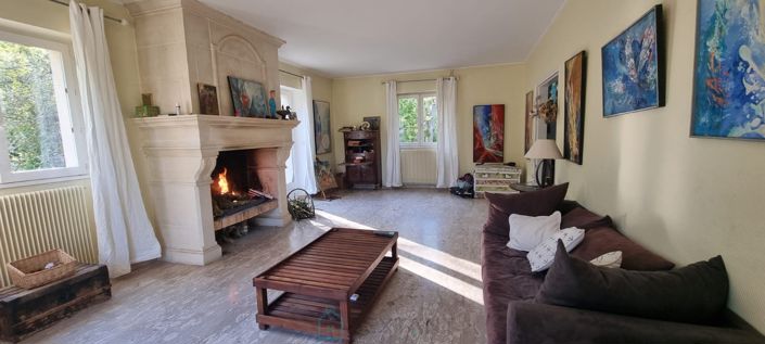 Image No.8-6 Bed Property for sale