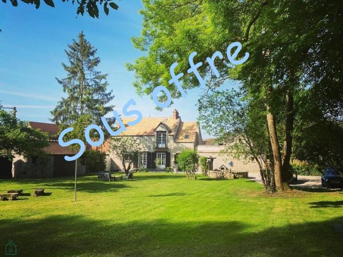 Image No.1-6 Bed Property for sale
