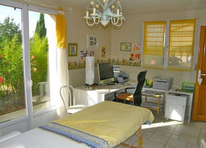 Image No.10-Propriété de 4 chambres à vendre à Itzac