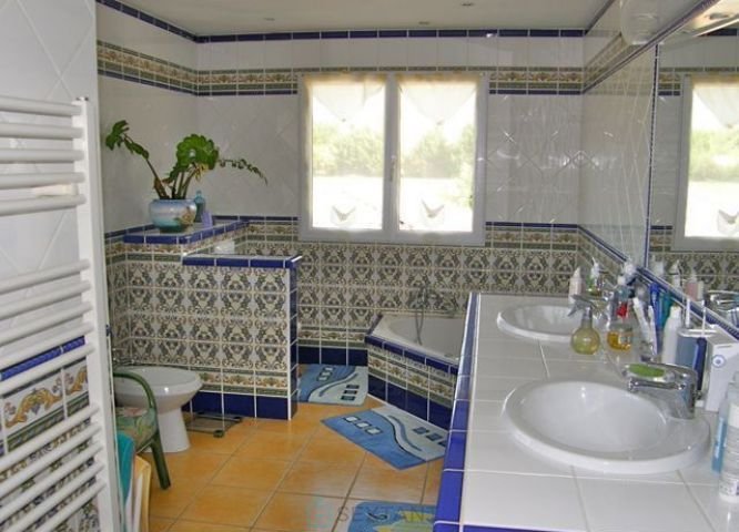 Image No.12-Propriété de 4 chambres à vendre à Itzac