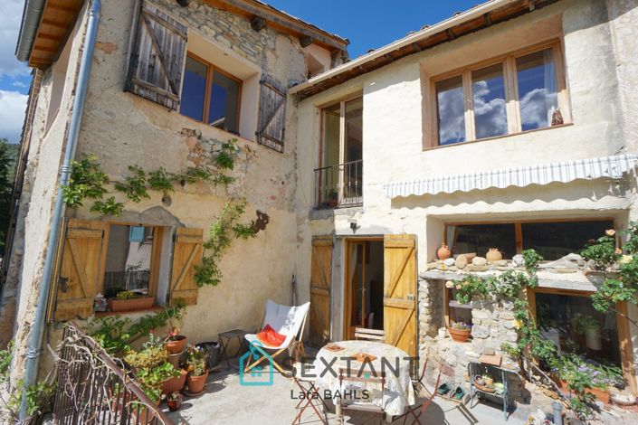 Image No.4-Propriété de 3 chambres à vendre à Saint-Jacques