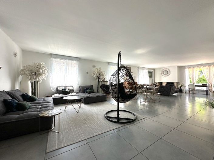 Image No.7-Villa de 4 chambres à vendre à Nîmes