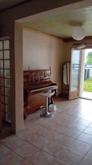 Image No.4-Propriété de 4 chambres à vendre à France