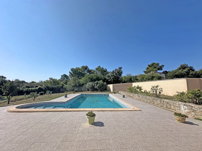 Image No.1-Villa de 4 chambres à vendre à Nîmes