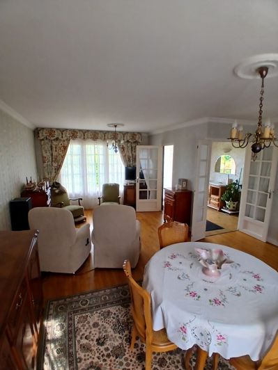 Image No.13-4 Bed House for sale