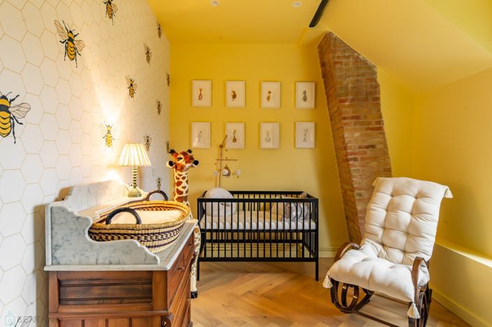 Image No.12-6 Bed Property for sale