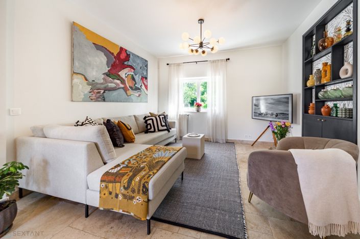 Image No.6-6 Bed Property for sale